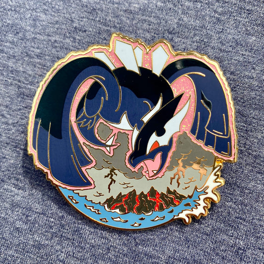 [Birds of a Feather] Shadow Enamel Pin