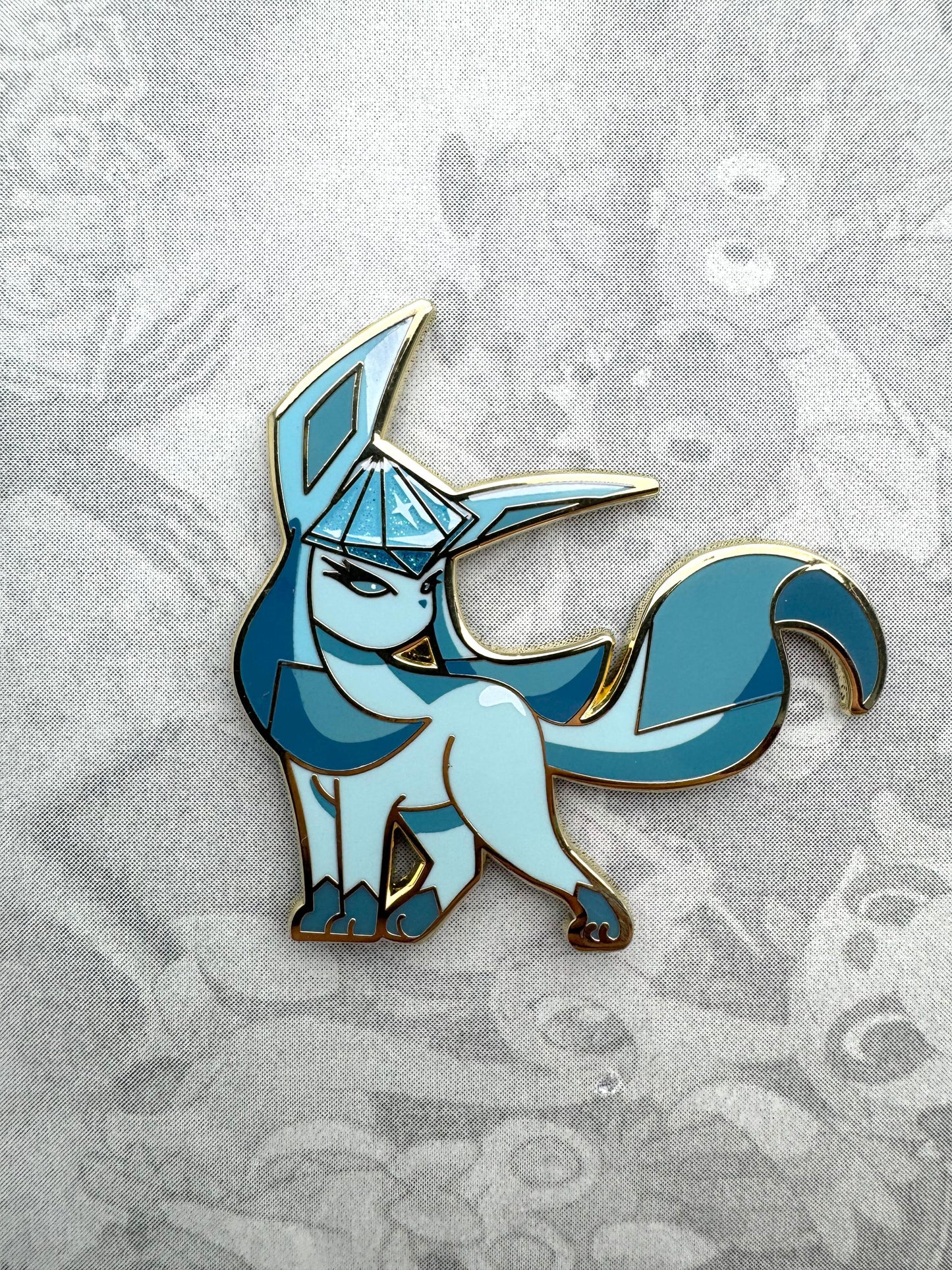 Glaceon Enamel Pin